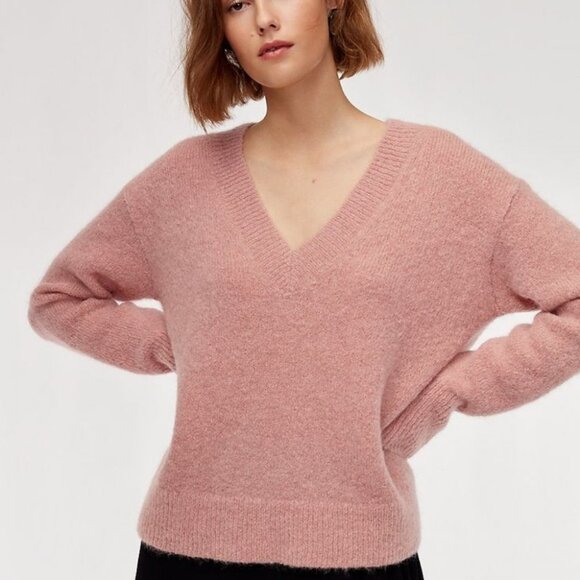 Aritzia Little Moon Snowdrop Alpaca Mohair V-neck Sweater 19.5" Ptp - Picture 5 of 13